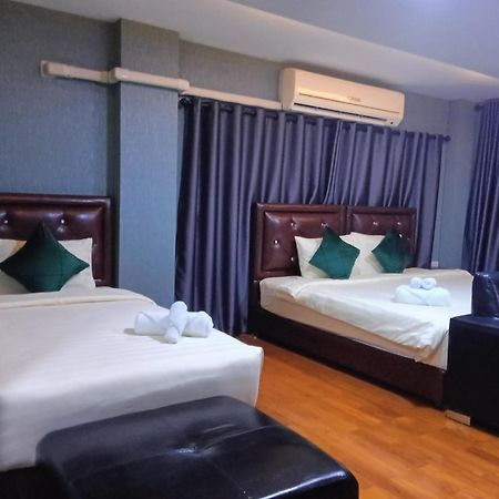 Khokeng Room Бангкок Экстерьер фото