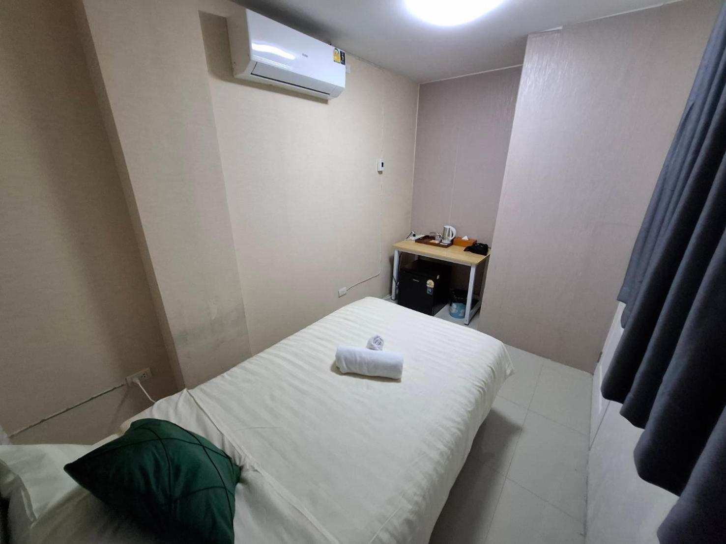 Khokeng Room Бангкок Экстерьер фото
