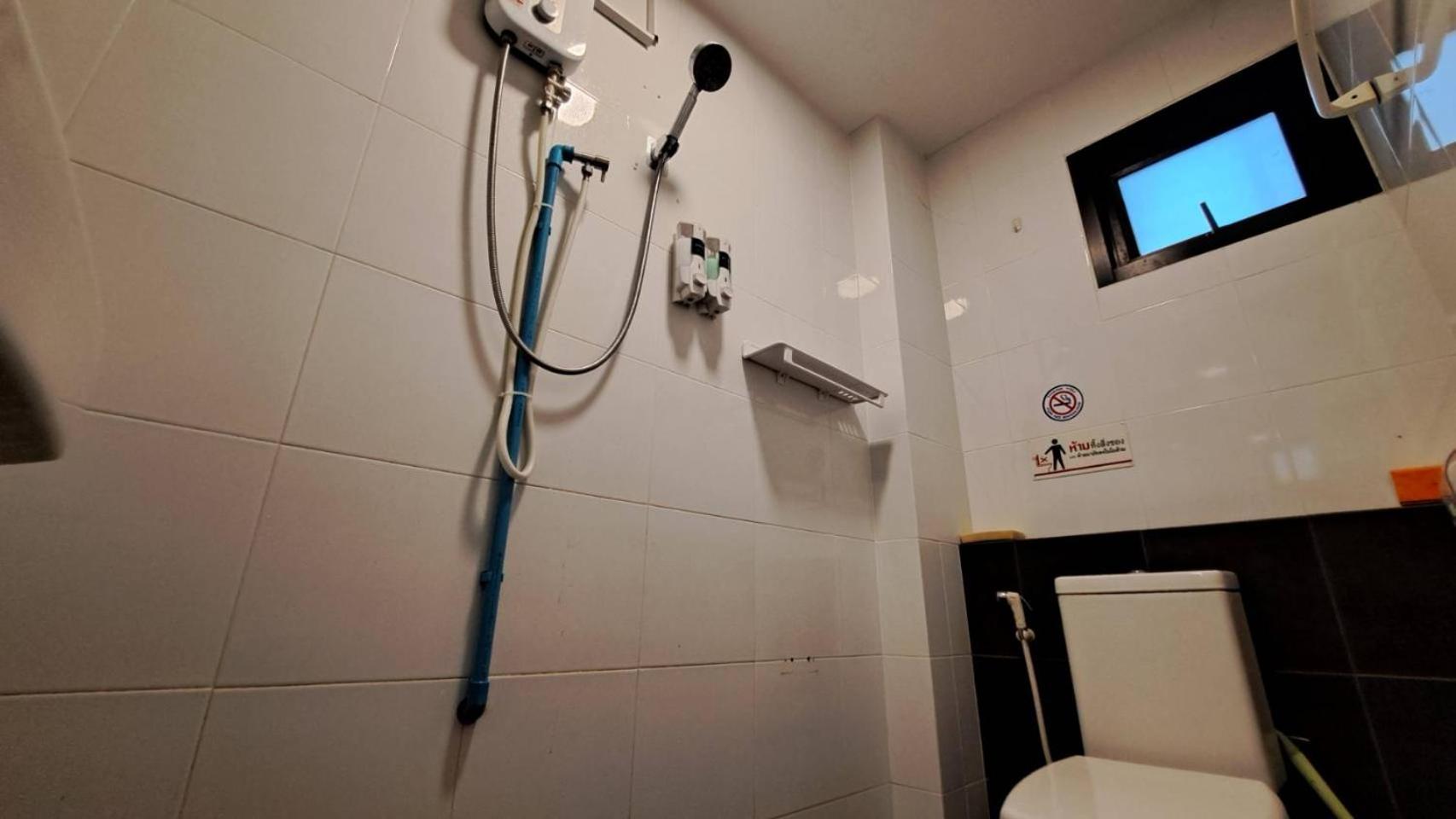 Khokeng Room Бангкок Экстерьер фото